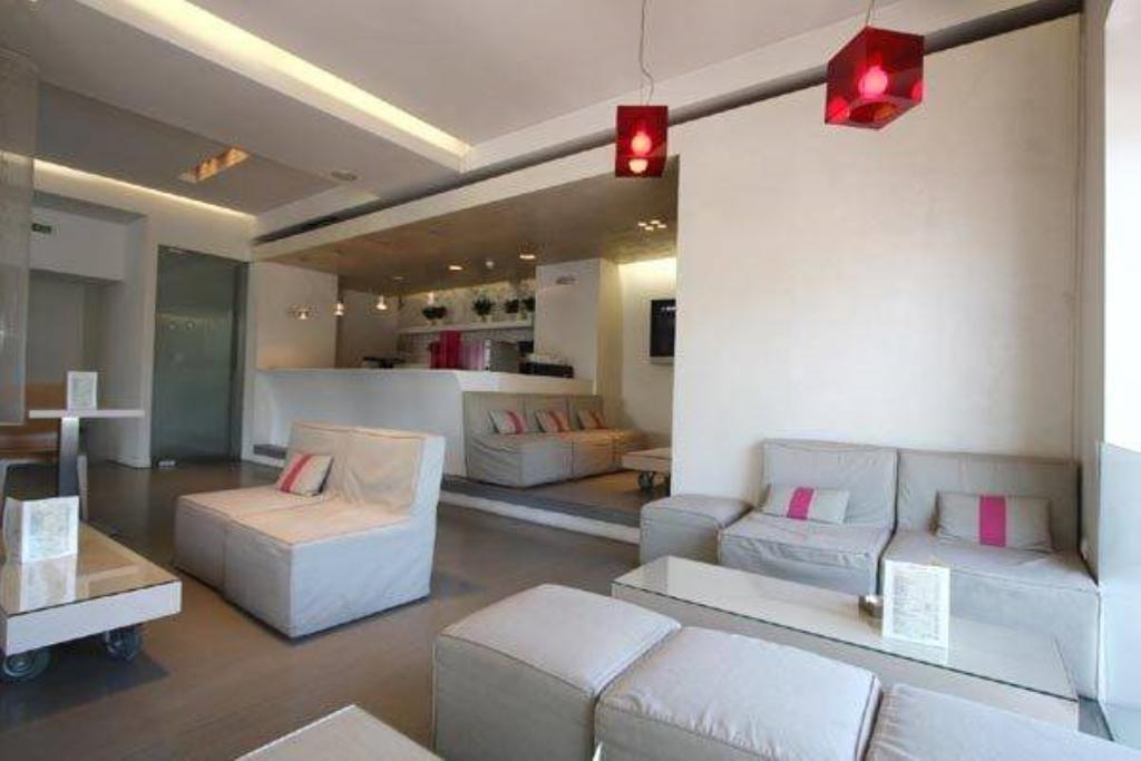Ariston Hotel Атина Екстериор снимка