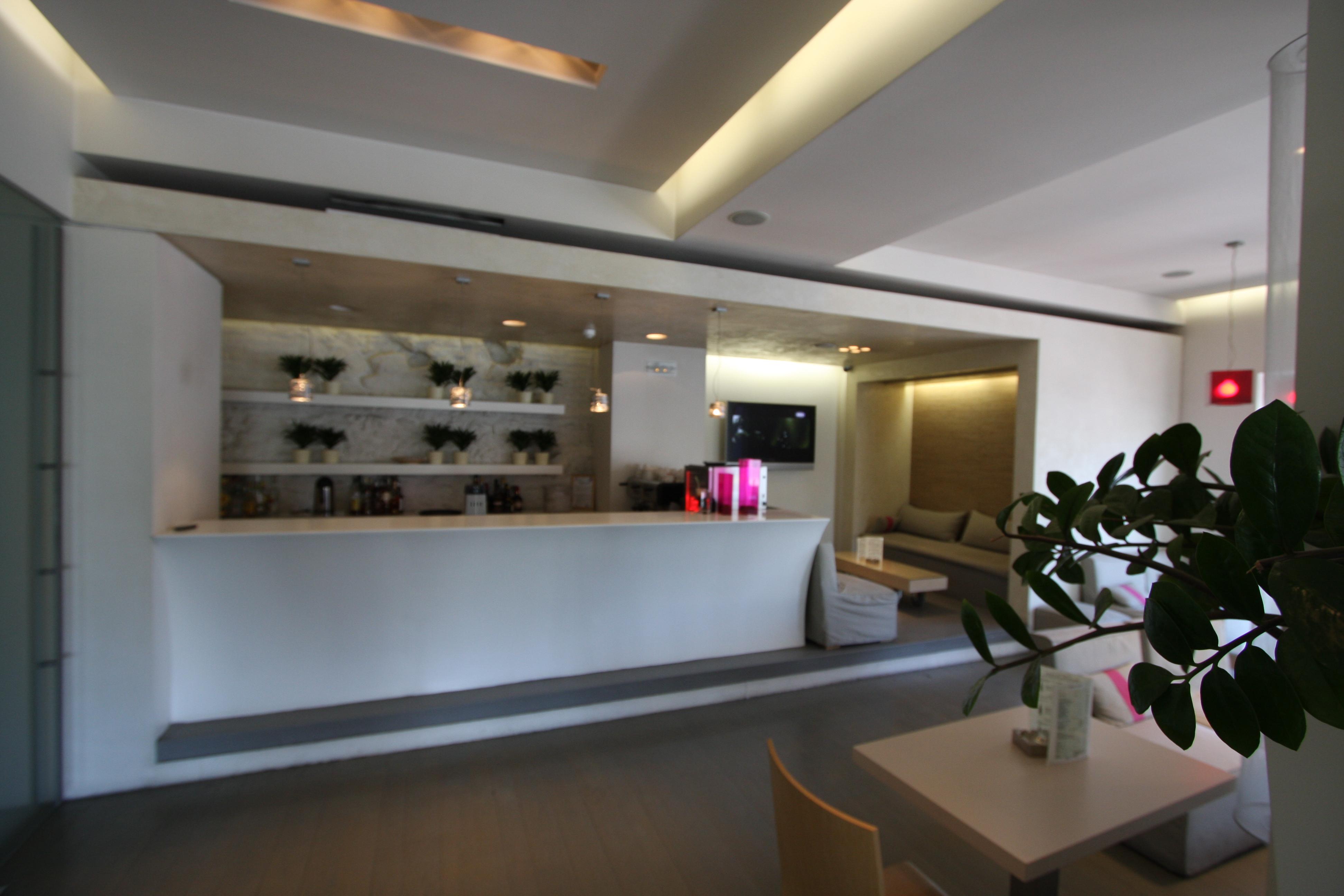 Ariston Hotel Атина Екстериор снимка