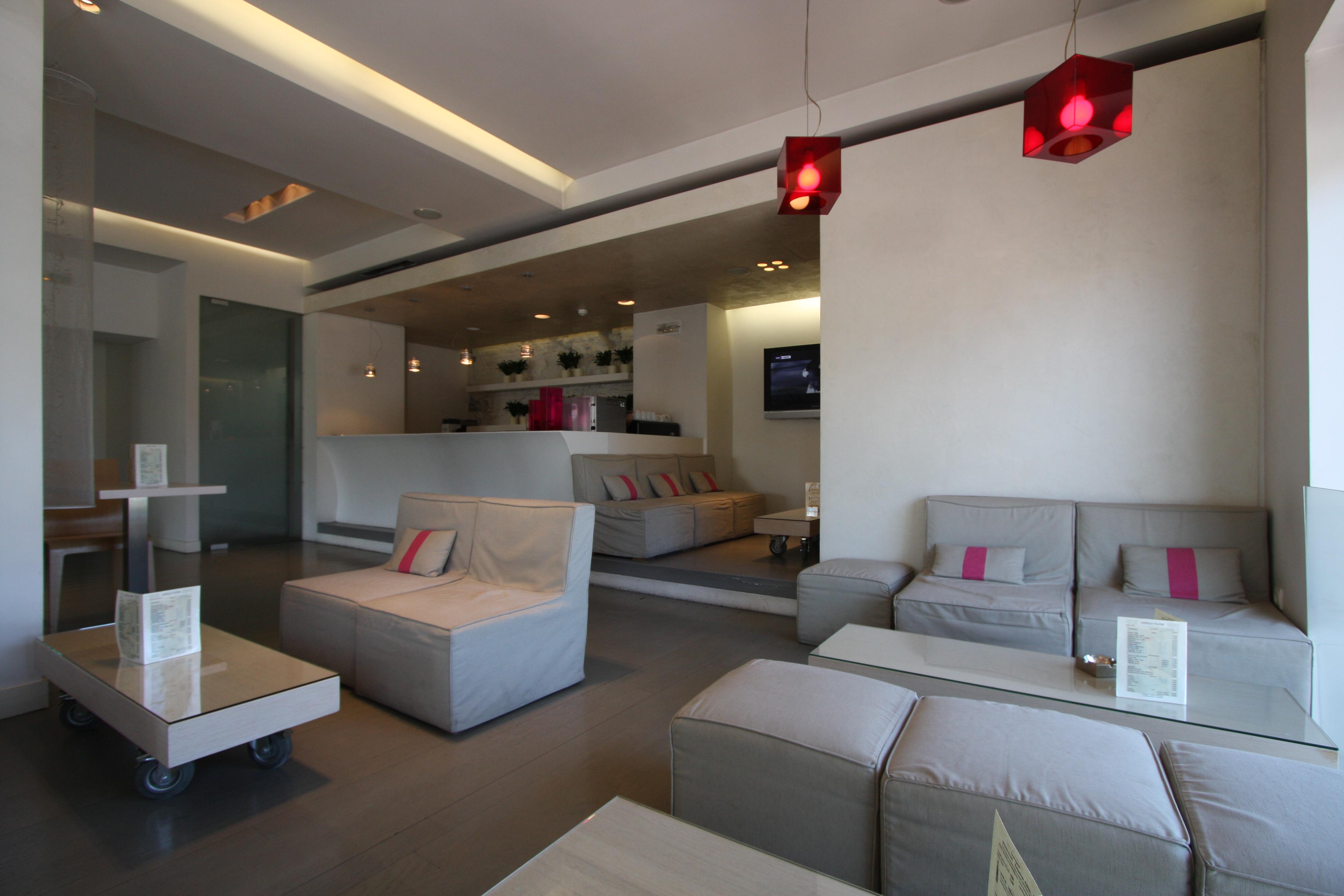 Ariston Hotel Атина Екстериор снимка