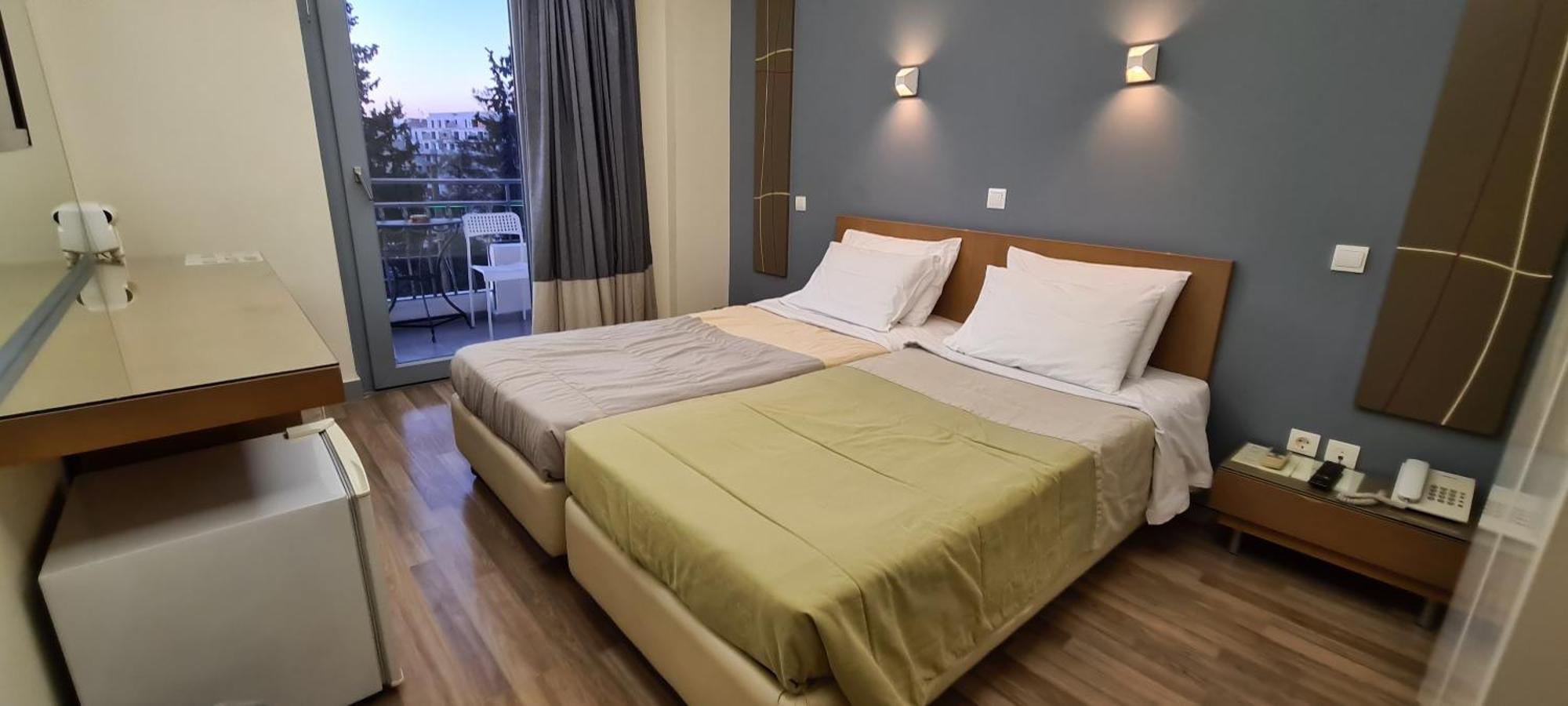 Ariston Hotel Атина Екстериор снимка