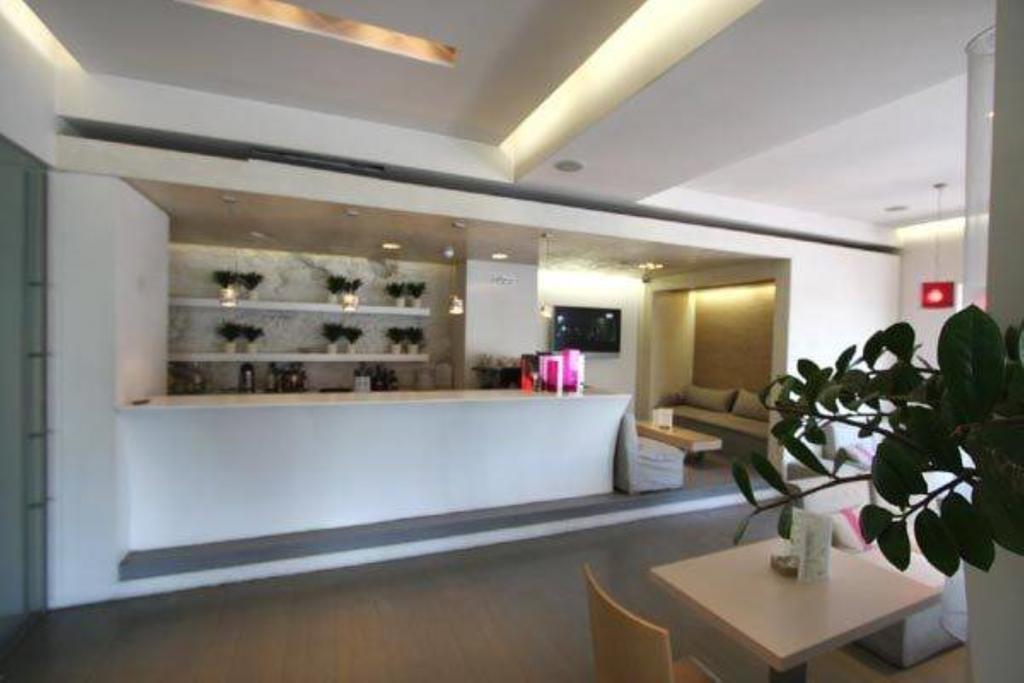 Ariston Hotel Атина Екстериор снимка